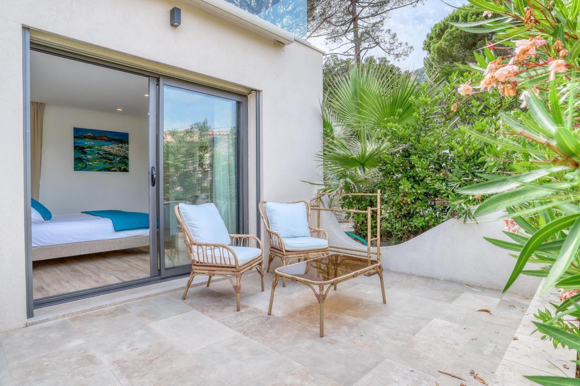 Akwabay - Les Villas Du Cap เลอลาวองดูว์ ภายนอก รูปภาพ